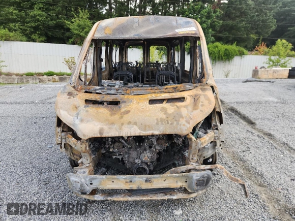 2022 Ford Transit Passenger XL with VIN 1FBAX2C86NKA47790, listed as a Copart auction lot 63018275 with Not provided miles and Non repairable. Bid and sale history available at DreamBid. Image 5.
