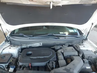 2019 Hyundai Sonata SEL with VIN 5NPE34AF2KH806872, listed as a IAAI auction lot 41825437 with 103,281 mi miles and . Bid and sale history available at DreamBid. Image 10.