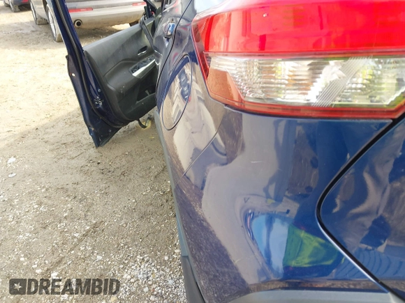 2019 Nissan Kicks S with VIN 3N1CP5CU9KL537043, listed as a IAAI auction lot 41766823 with Not Provided miles. Bid and sale history available at carsss.com. Image 20.