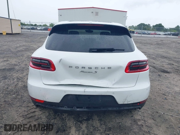 2015 Porsche Macan S с VIN WP1AB2A59FLB53101, выставлен на аукционе IAAI как лот 42371277 с пробегом 47 278 миль миль и . История ставок и продаж доступна на DreamBid. Изображение 16.
