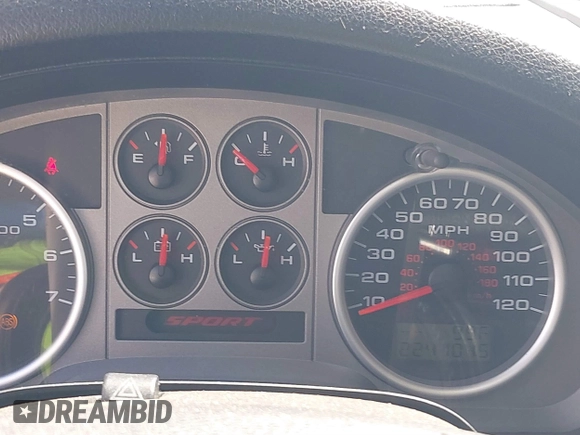 2008 Ford F-150 XL with VIN 1FTRW12W48KB81746, listed as a IAAI auction lot 41869042 with 224,104 mi miles. Bid and sale history available at carsss.com. Image 7.
