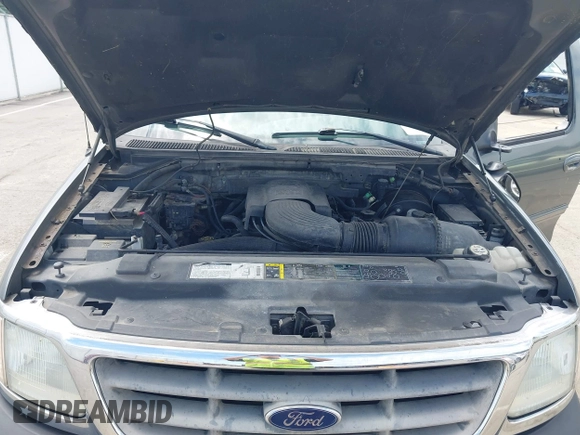 2002 Ford F-150 XL with VIN 1FTRF17W22NA77707, listed as a IAAI auction lot 42291542 with Not provided miles and . Bid and sale history available at DreamBid. Image 10.