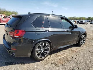 2018 BMW X5 xDrive35i with VIN 5UXKR0C57JL073516, listed as a Copart auction lot 52698145 with 85,129 mi miles and Clean Title. Bid and sale history available at carsss.com. Image 3.