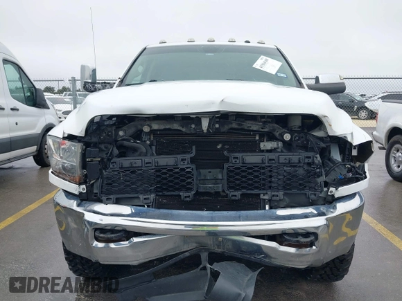 2017 Ram 2500 SLT with VIN 3C6UR5DL3HG673971, listed as a IAAI auction lot 41564109 with 159,214 mi miles and . Bid and sale history available at DreamBid. Image 6.
