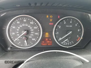 2012 BMW X5 35i with VIN 5UXZV4C59CL991689, listed as a Copart auction lot 64022615 with 208,620 mi miles and Salvage title. Bid and sale history available at DreamBid. Image 9.