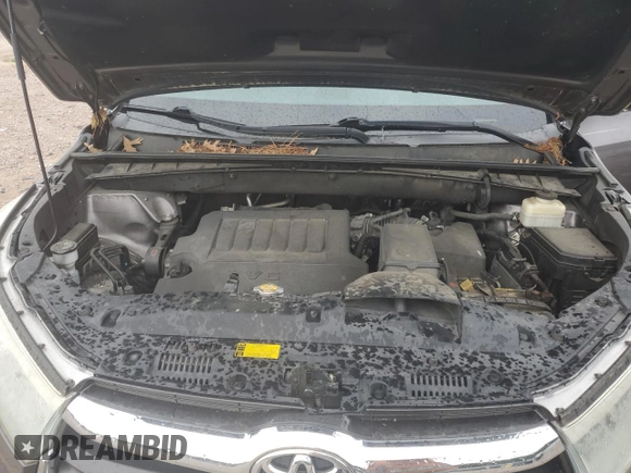 2015 Toyota Highlander Limited z VIN 5TDDKRFH0FS185279, wystawiony jako Copart lot #56802465 z przebiegiem 115 971 mil mil oraz Szkoda całkowita • Salvage title. Historia ofert i sprzedaży dostępna na DreamBid. Obrazek 12.