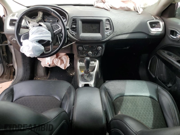 2019 Jeep Compass Latitude с VIN 3C4NJCBB2KT832772, выставлен на аукционе Copart как лот 58739615 с пробегом 116 665 миль миль и Списание • Salvage title. История ставок и продаж доступна на DreamBid. Изображение 8.