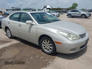 2002 Lexus ES 300 with VIN JTHBF30G720072417, listed as a IAAI auction lot 42734044 with 217,169 mi miles and . Bid and sale history available at DreamBid. Image 1.