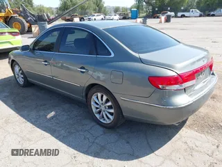2006 Hyundai Azera SE with VIN KMHFC46F76A100535, listed as a IAAI auction lot 41969960 with 91,131 mi miles and . Bid and sale history available at DreamBid. Image 3.
