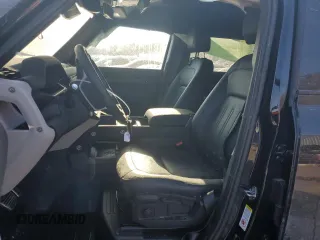 2022 Land Rover Defender S with VIN SALEJ7RX9N2079507, listed as a Copart auction lot 88658025 with 26,381 mi miles and Salvage title. Bid and sale history available at DreamBid. Image 7.