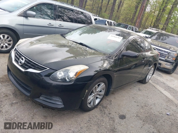 2011 Nissan Altima 2.5 S with VIN 1N4AL2EP2BC181493, listed as a IAAI auction lot 41960703 with 143,864 mi miles. Bid and sale history available at carsss.com. Image 2.