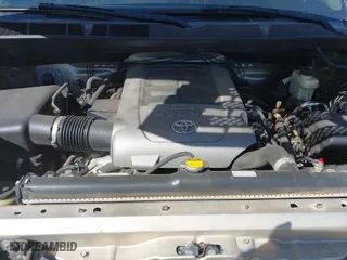 2007 Toyota Tundra SR5 with VIN 5TFBV54167X024430, listed as a IAAI auction lot 41776878 with 172,980 mi miles. Bid and sale history available at carsss.com. Image 10.