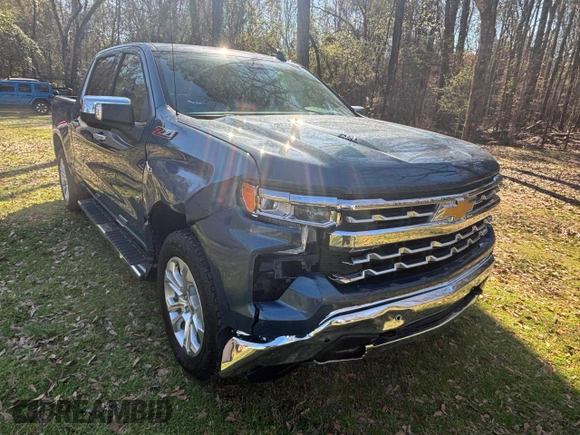 2024 Chevrolet Silverado 1500 with VIN 3GCUDGEL2RG257638, listed as a Copart auction lot 49019625 with 3,277 mi miles and Clean Title. Bid and sale history available at DreamBid. Image 1.