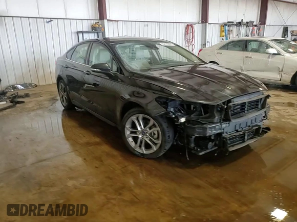 2020 Ford Fusion SEL with VIN 3FA6P0CD6LR117791, listed as a Copart auction lot 62119835 with 178,209 mi miles and Salvage title. Bid and sale history available at DreamBid. Image 14.