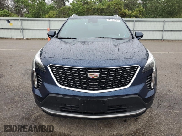 2020 Cadillac XT4 AWD Premium Luxury with VIN 1GYFZDR42LF148742, listed as a Copart auction lot 60729795 with 38,724 mi miles and Salvage title. Bid and sale history available at DreamBid. Image 5.