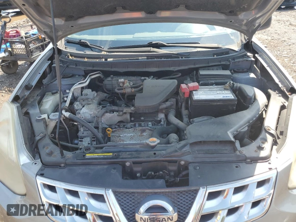 2011 Nissan Rogue S z VIN JN8AS5MT7BW170862, wystawiony jako Copart lot #60115195 z przebiegiem Nie podano mil oraz Szkoda całkowita • Salvage title. Historia ofert i sprzedaży dostępna na DreamBid. Obrazek 12.