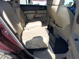 2013 Toyota Highlander Limited z VIN 5TDDK3EH7DS276173, wystawiony jako IAAI lot #42223590 z przebiegiem 45 821 mil mil oraz . Historia ofert i sprzedaży dostępna na DreamBid. Obrazek 8.