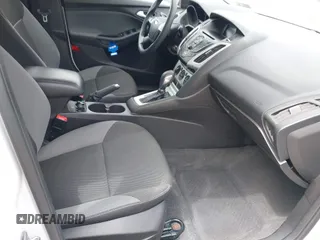 2014 Ford Focus SE with VIN 1FADP3K28EL291260, listed as a IAAI auction lot 42029753 with 98,686 mi miles. Bid and sale history available at carsss.com. Image 5.