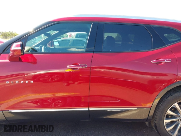 2025 Chevrolet Blazer Premier with VIN 3GNKBLR41SS117549, listed as a IAAI auction lot 42221848 with 4,264 mi miles and . Bid and sale history available at DreamBid. Image 14.