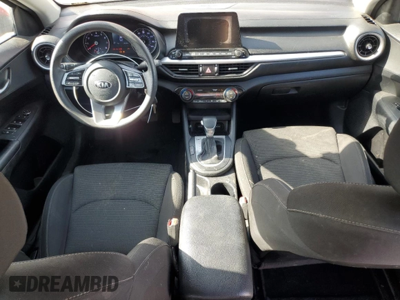 2019 Kia Forte LXS z VIN 3KPF24AD8KE126372, wystawiony jako Copart lot #61846295 z przebiegiem 94 393 mil mil oraz Czysty tytuł • Clean title. Historia ofert i sprzedaży dostępna na DreamBid. Obrazek 8.