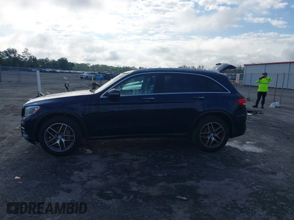 2016 Mercedes-Benz GLC 300 z VIN WDC0G4JB8GF084119, wystawiony jako IAAI lot #42250503 z przebiegiem 137 352 mil mil oraz . Historia ofert i sprzedaży dostępna na DreamBid. Obrazek 14.