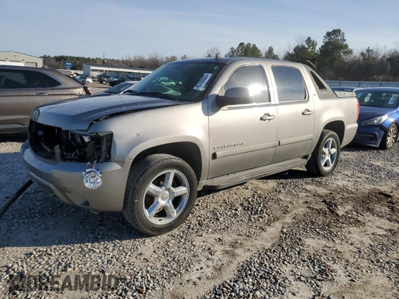 2007 Chevrolet Avalanche 3LT z VIN 3GNEC12067G311008, wystawiony jako Copart lot #45700525 z przebiegiem Nie podano mil oraz Szkoda całkowita • Salvage title. Historia ofert i sprzedaży dostępna na DreamBid. Obrazek 1.