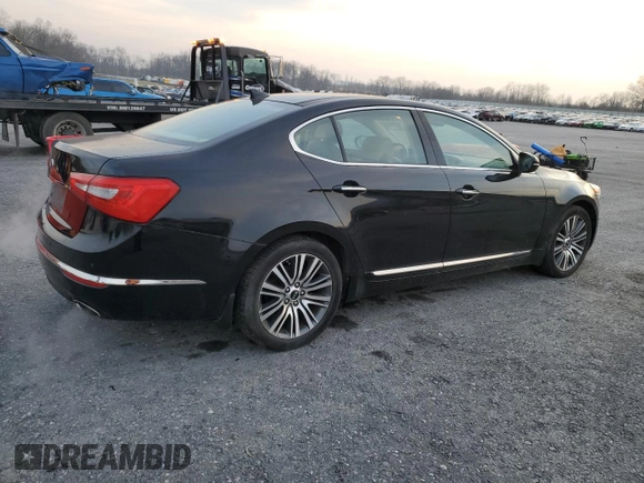 2014 Kia Cadenza Premium with VIN KNALN4D77E5125078, listed as a Copart auction lot 86795824 with 195,203 mi miles and Clean Title. Bid and sale history available at carsss.com. Image 3.