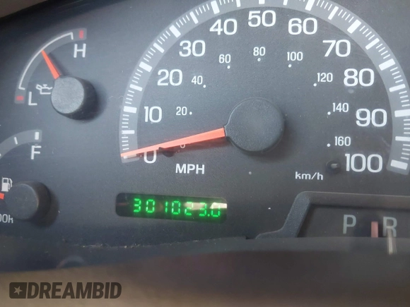 2003 Ford F-150 XLT with VIN 1FTRW07693KC11903, listed as a IAAI auction lot 41993455 with 301,023 mi miles. Bid and sale history available at carsss.com. Image 7.
