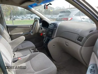 2006 Toyota Sienna CE with VIN 5TDZA23CX6S423583, listed as a IAAI auction lot 40900683 with 223,424 mi miles and . Bid and sale history available at DreamBid. Image 5.
