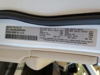 2022 Jeep Grand Cherokee Limited z VIN 1C4RJKBGXN8549689, wystawiony jako Copart lot #55700335 z przebiegiem 30 806 mil mil oraz Szkoda całkowita • Salvage title. Historia ofert i sprzedaży dostępna na DreamBid. Obrazek 13.