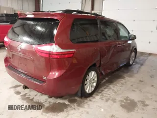 2015 Toyota Sienna Ltd with VIN 5TDDK3DC9FS121889, listed as a IAAI auction lot 41739208 with 194,548 mi miles. Bid and sale history available at carsss.com. Image 4.