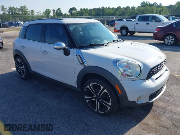 2012 MINI Countryman S with VIN WMWZC3C56CWL82122, listed as a IAAI auction lot 42600474 with 71,920 mi miles and . Bid and sale history available at DreamBid. Image 1.