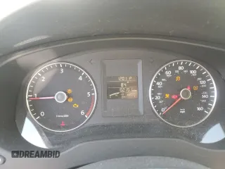 2013 Volkswagen Jetta TDI w/Premium с VIN 3VWLL7AJ5DM389660, выставлен на аукционе Copart как лот 53796405 с пробегом 82 151 миль миль и Чистый • Clean title. История ставок и продаж доступна на DreamBid. Изображение 9.