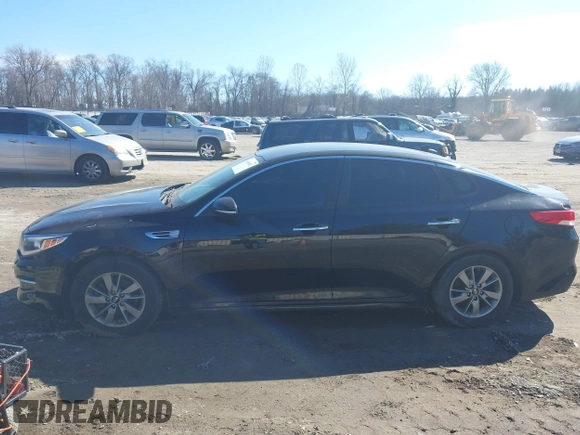 2016 Kia Optima LX Turbo with VIN 5XXGT4L18GG029739, listed as a IAAI auction lot 41496052 with 122,181 mi miles. Bid and sale history available at carsss.com. Image 14.