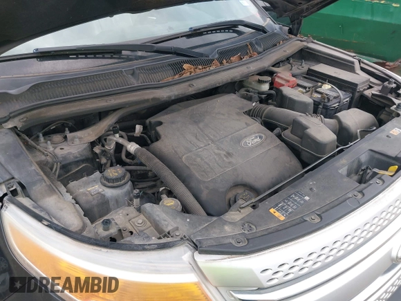 2014 Ford Explorer XLT with VIN 1FM5K7D86EGA68984, listed as a IAAI auction lot 41906742 with 145,292 mi miles and . Bid and sale history available at carsss.com. Image 10.
