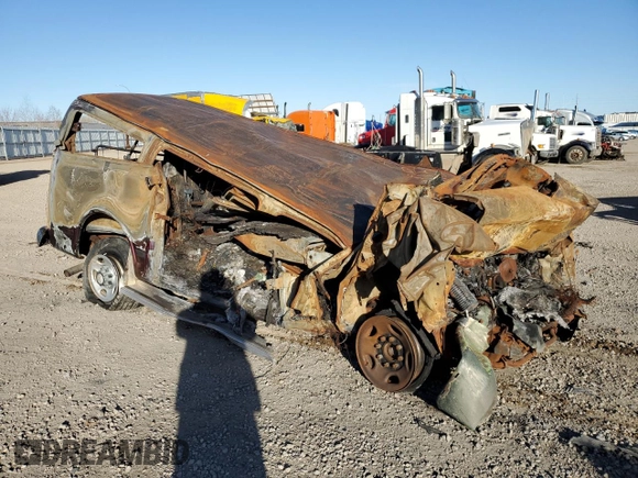 2005 Chevrolet Express Passenger with VIN 1GAHG35UX51247175, listed as a Copart auction lot 51738325 with Not provided miles and Non repairable. Bid and sale history available at DreamBid. Image 4.