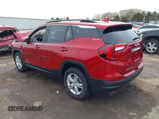2024 GMC Terrain SLE z VIN 3GKALMEG9RL302058, wystawiony jako IAAI lot #41691921 z przebiegiem 1 101 mil mil oraz . Historia ofert i sprzedaży dostępna na DreamBid. Obrazek 3.