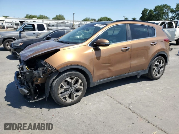 2020 Kia Sportage EX z VIN KNDPN3AC4L7641853, wystawiony jako Copart lot #55013835 z przebiegiem 46 910 mil mil oraz Szkoda całkowita • Salvage title. Historia ofert i sprzedaży dostępna na DreamBid. Obrazek 1.