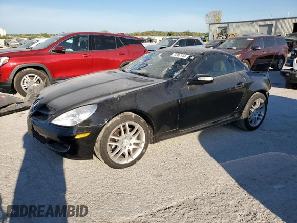 2008 Mercedes-Benz SLK-Class 3.0L with VIN WDBWK54F58F188487, listed as a Copart auction lot 71207744 with 85,281 mi miles and Salvage Title. Bid and sale history available at carsss.com. Image 1.