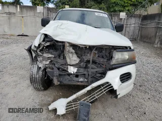 2001 Mitsubishi Montero Sport ES with VIN JA4LS21H21P033625, listed as a Copart auction lot 49041615 with 119,433 mi miles and Salvage Title. Bid and sale history available at carsss.com. Image 5.