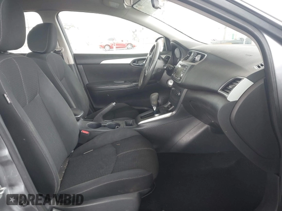 2018 Nissan Sentra S with VIN 3N1AB7AP6JY261050, listed as a IAAI auction lot 41910814 with 70,627 mi miles. Bid and sale history available at carsss.com. Image 5.
