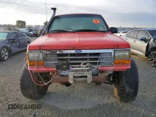 1993 Ford Explorer Eddie Bauer z VIN 1FMDU34X3PUA60013, wystawiony jako Copart lot #78548084 z przebiegiem 900 815 mil mil oraz Czysty tytuł • Clean title. Historia ofert i sprzedaży dostępna na DreamBid. Obrazek 5.