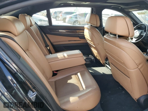 2014 BMW 7 Series ALPINA B7 with VIN WBAYE8C53ED135089, listed as a Copart auction lot 57943575 with 100,096 mi miles and Salvage title. Bid and sale history available at DreamBid. Image 10.