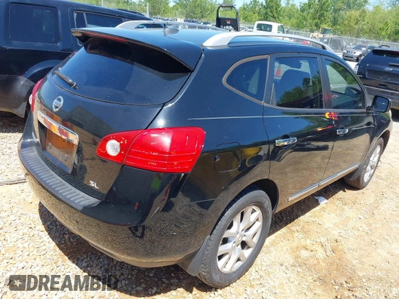 2012 Nissan Rogue S with VIN JN8AS5MTXCW256877, listed as a IAAI auction lot 42002637 with 241,611 mi miles. Bid and sale history available at carsss.com. Image 4.