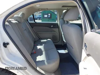 2011 Ford Fusion SE with VIN 3FAHP0HA1BR124685, listed as a IAAI auction lot 41943071 with 279,204 mi miles. Bid and sale history available at carsss.com. Image 8.
