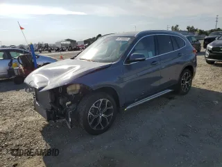 2021 BMW X1 sDrive28i z VIN WBXJG7C02M5S34589, wystawiony jako Copart lot #58785655 z przebiegiem 37 752 mil mil oraz Szkoda całkowita • Salvage title. Historia ofert i sprzedaży dostępna na DreamBid. Obrazek 1.