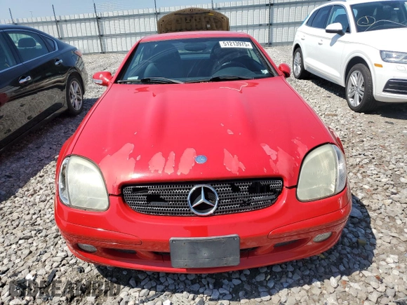 2002 Mercedes-Benz SLK-Class 3.2L with VIN WDBKK65F92F270653, listed as a Copart auction lot 51213975 with 29,772 mi miles and Salvage Title. Bid and sale history available at carsss.com. Image 5.