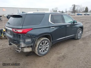 2019 Chevrolet Traverse Premier with VIN 1GNEVKKW7KJ252062, listed as a IAAI auction lot 41099931 with 149,492 mi miles. Bid and sale history available at carsss.com. Image 4.