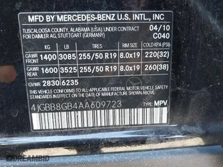 2010 Mercedes-Benz M-Class ML 350 with VIN 4JGBB8GB4AA609723, listed as a IAAI auction lot 40693702 with 80,748 mi miles. Bid and sale history available at carsss.com. Image 9.