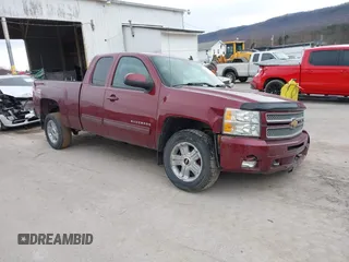 2013 Chevrolet Silverado 1500 LT with VIN 1GCRKSE72DZ273042, listed as a IAAI auction lot 41485356 with 179,279 mi miles and . Bid and sale history available at DreamBid. Image 1.
